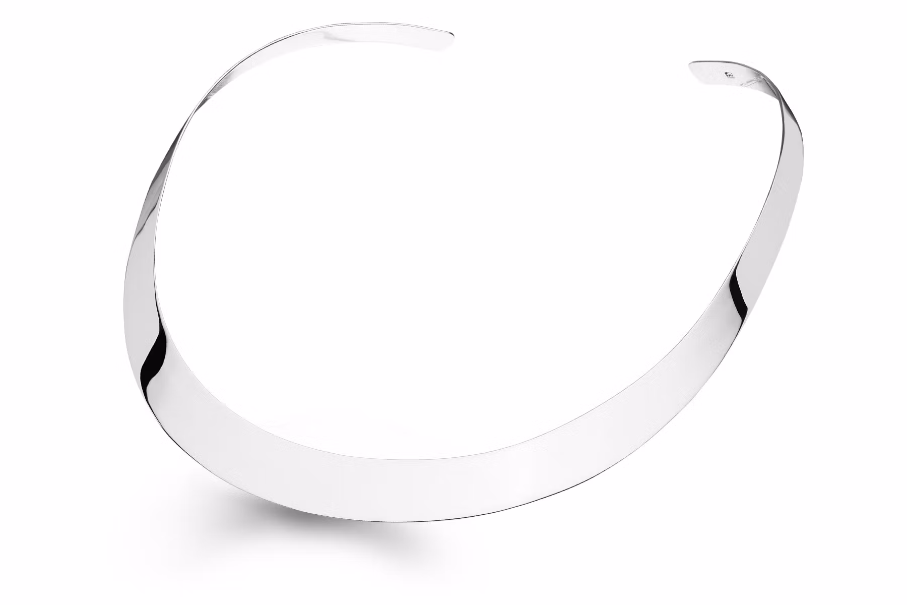 Packshot bijoux argent collier torque argent 925/1000