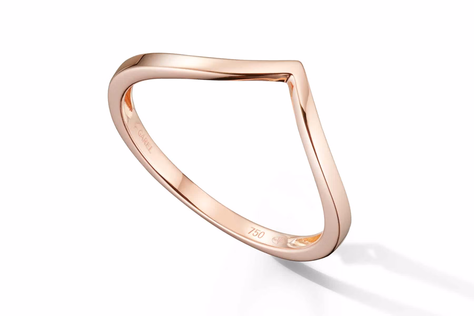 Packshot bague or rose Packshot bague or rose