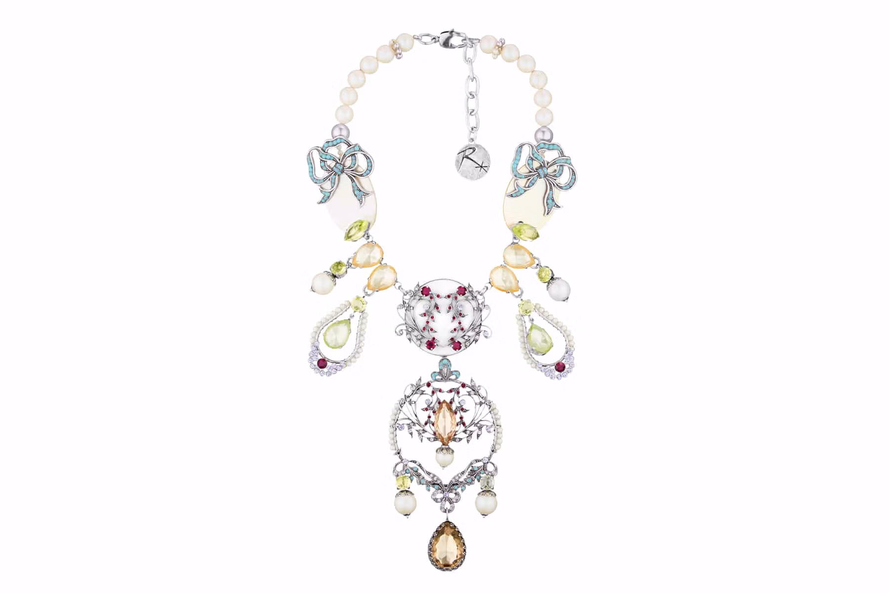 Packshot bijoux fantaisie collier plastron pierres fines