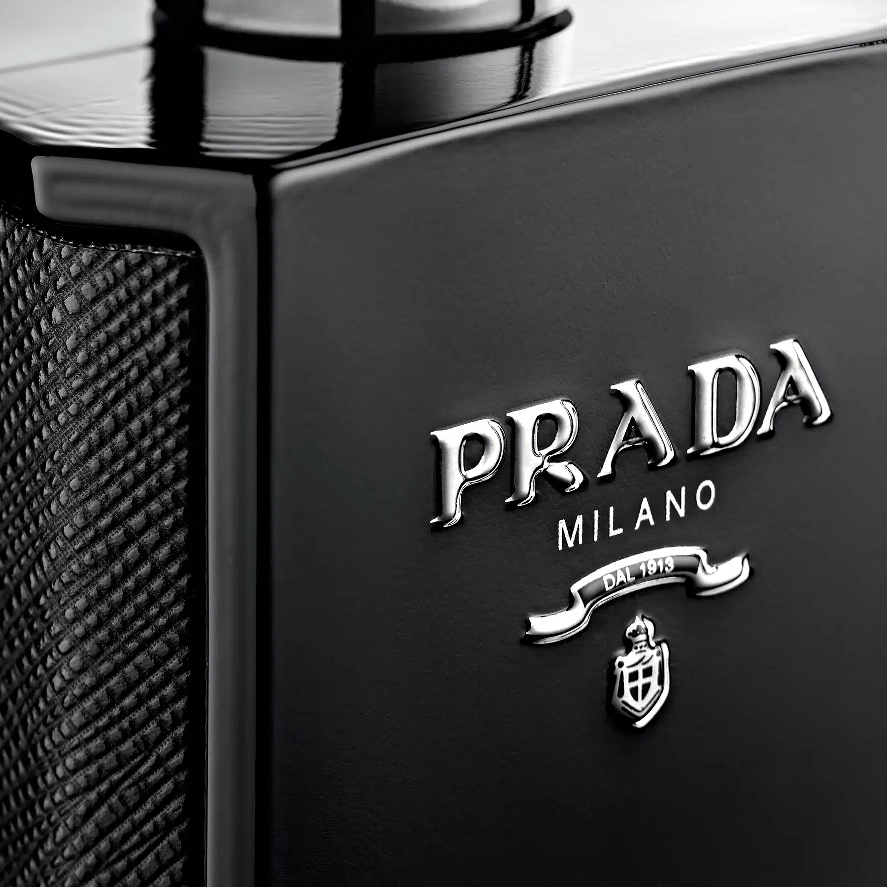 Packshot parfum Prada homme - Vue de détail