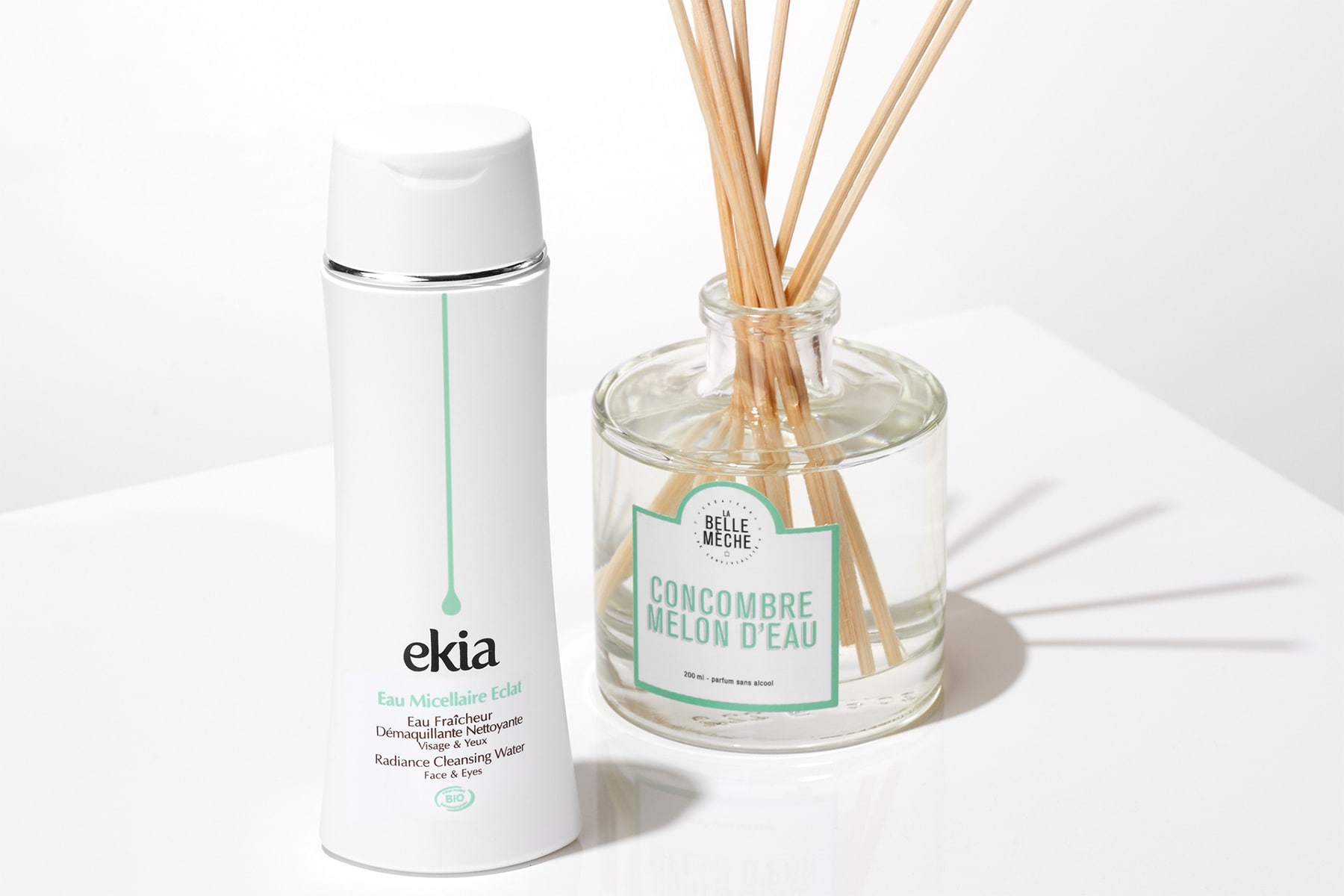 Packshot cosmétiques, produits de beauté, maquillage : Ekia